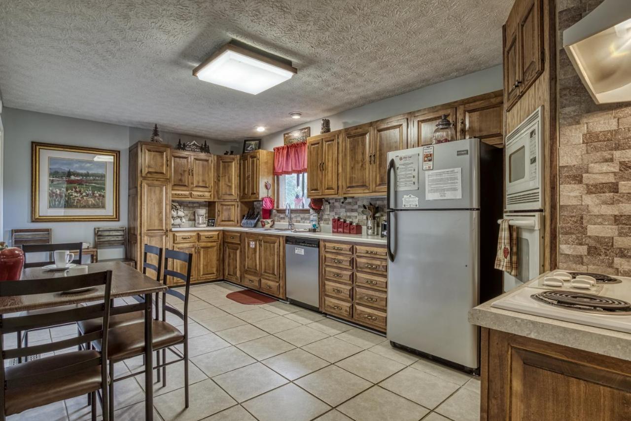 Apple Valley Hideaway, 1089 Of Free Attraction Tickets For Each Paid Day, Dollywood And More! Pigeon Forge Dış mekan fotoğraf